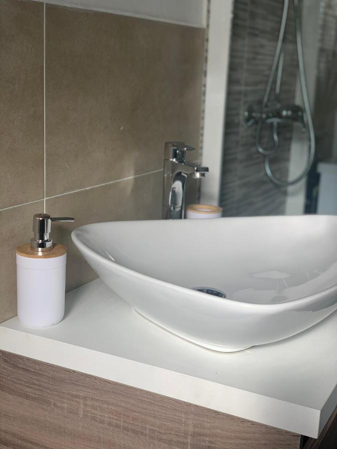Iris 128: Il Terrazzino Sul Giardino Apartment Торино Екстериор снимка